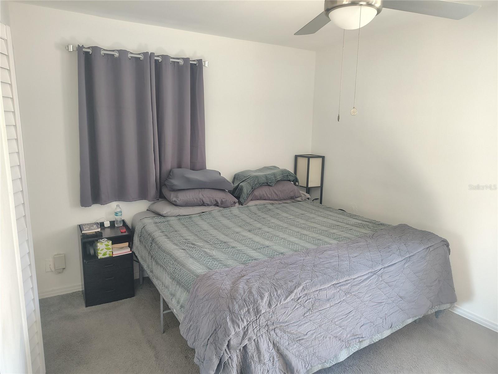 Listing photo id 12 for 5309 Nancy Street