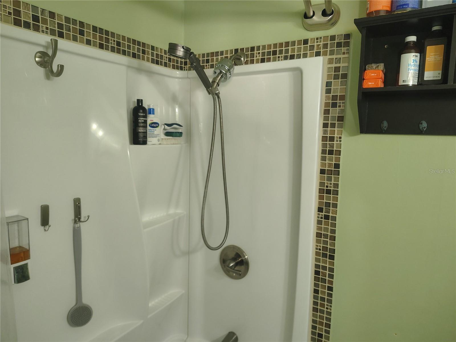 Listing photo id 21 for 5309 Nancy Street