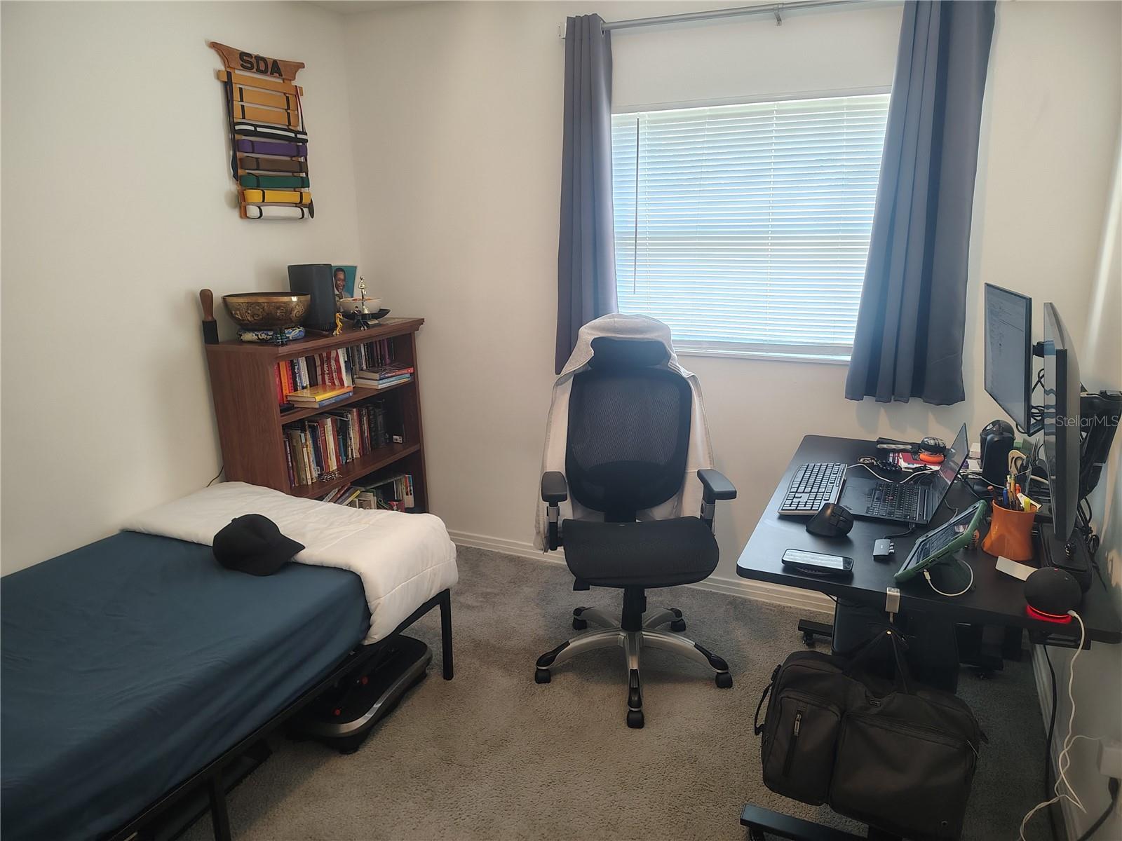 Listing photo id 25 for 5309 Nancy Street