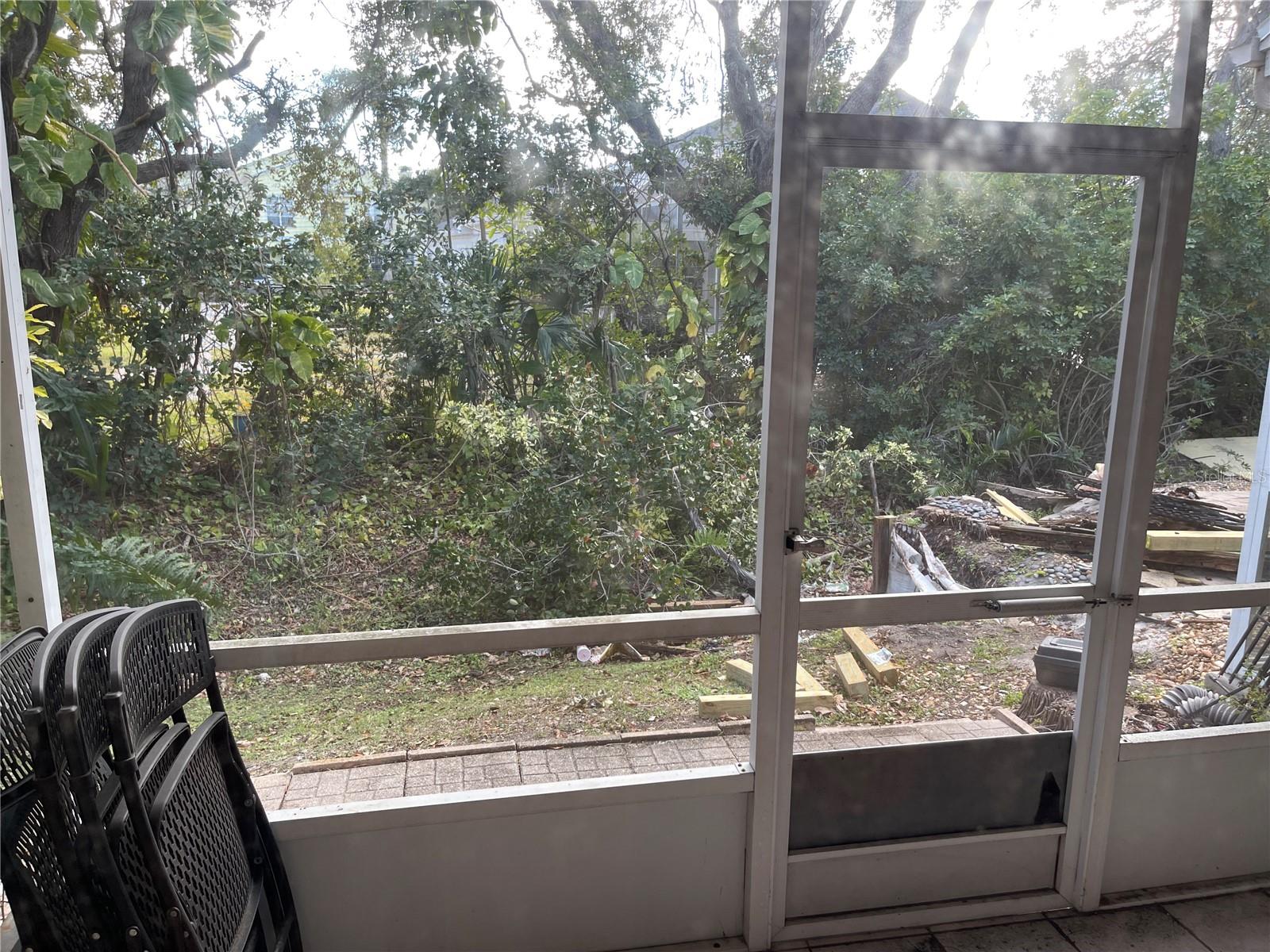 Image 4 of 26 For 8572 Sweet Magnolia Place