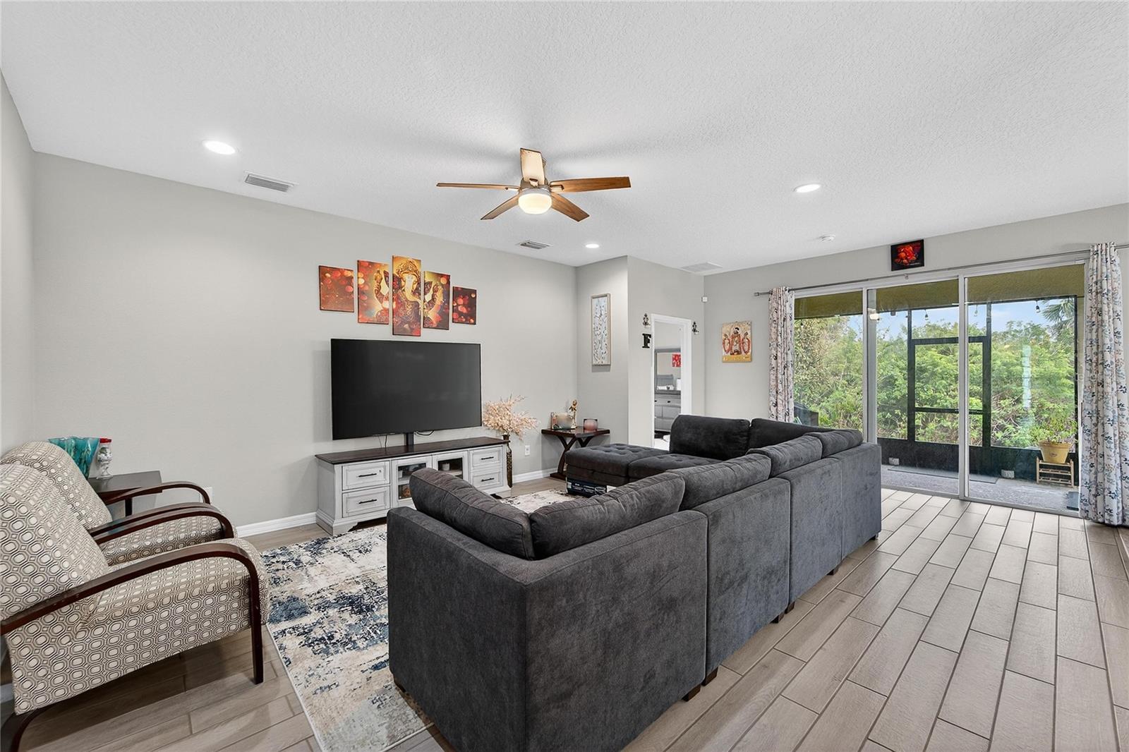 Image 10 of 58 For 12507 Candleberry Circle