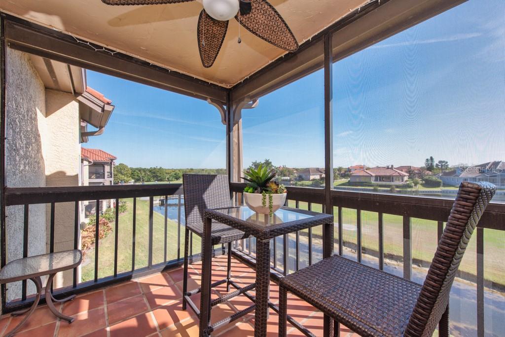 Image 24 of 49 For 2400 Feather Sound Drive 832