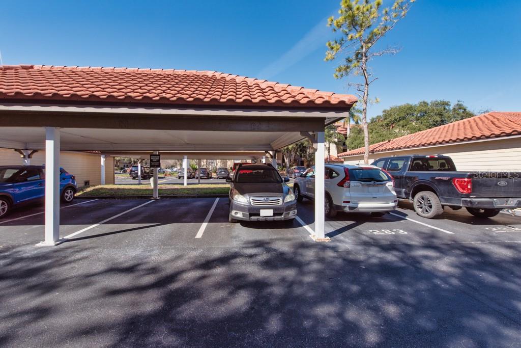 Image 27 of 49 For 2400 Feather Sound Drive 832