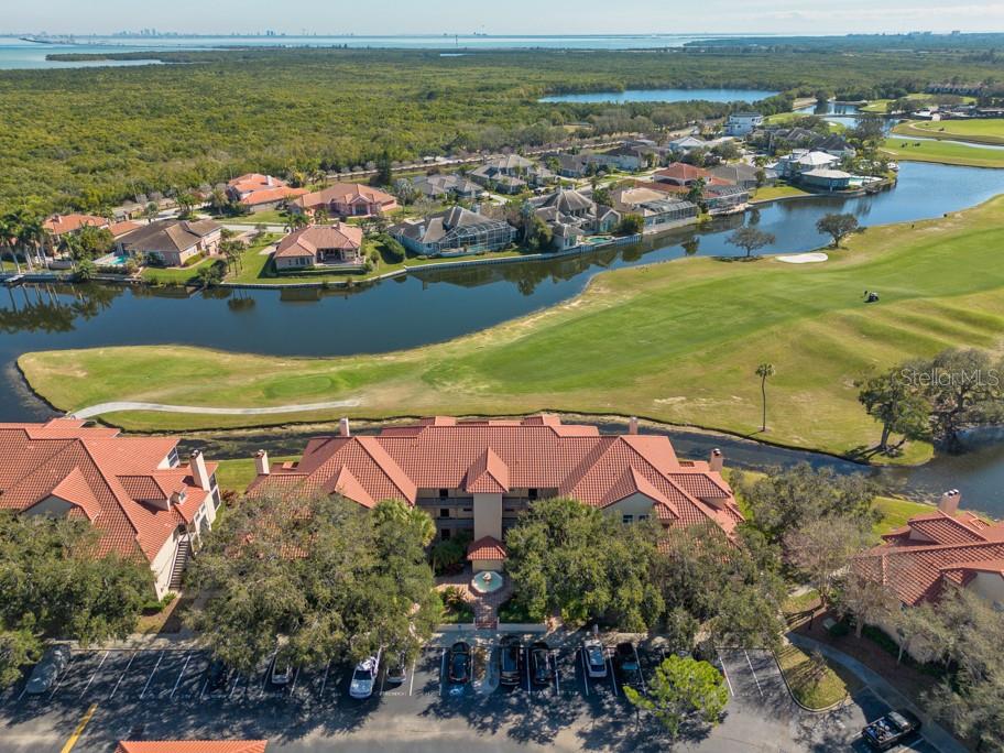 Image 34 of 49 For 2400 Feather Sound Drive 832