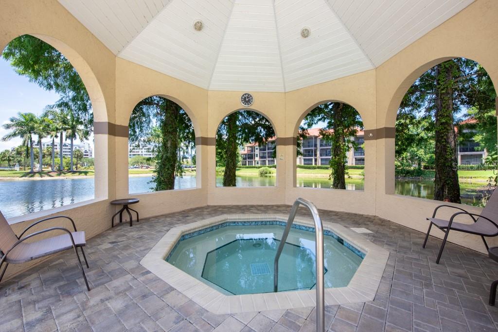 Image 43 of 49 For 2400 Feather Sound Drive 832