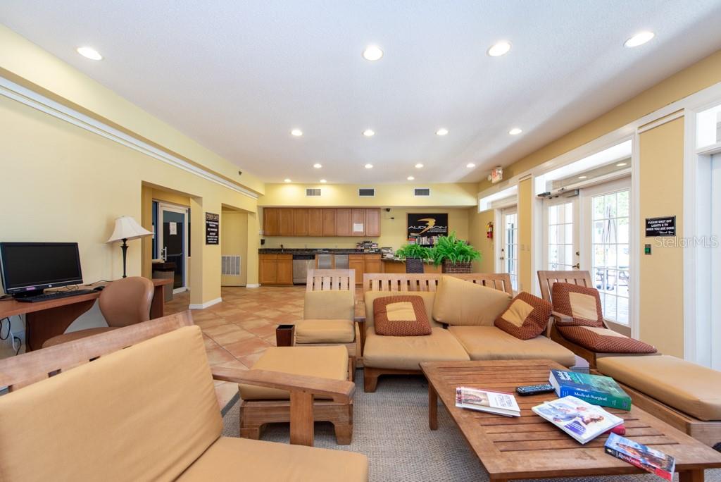 Image 48 of 49 For 2400 Feather Sound Drive 832