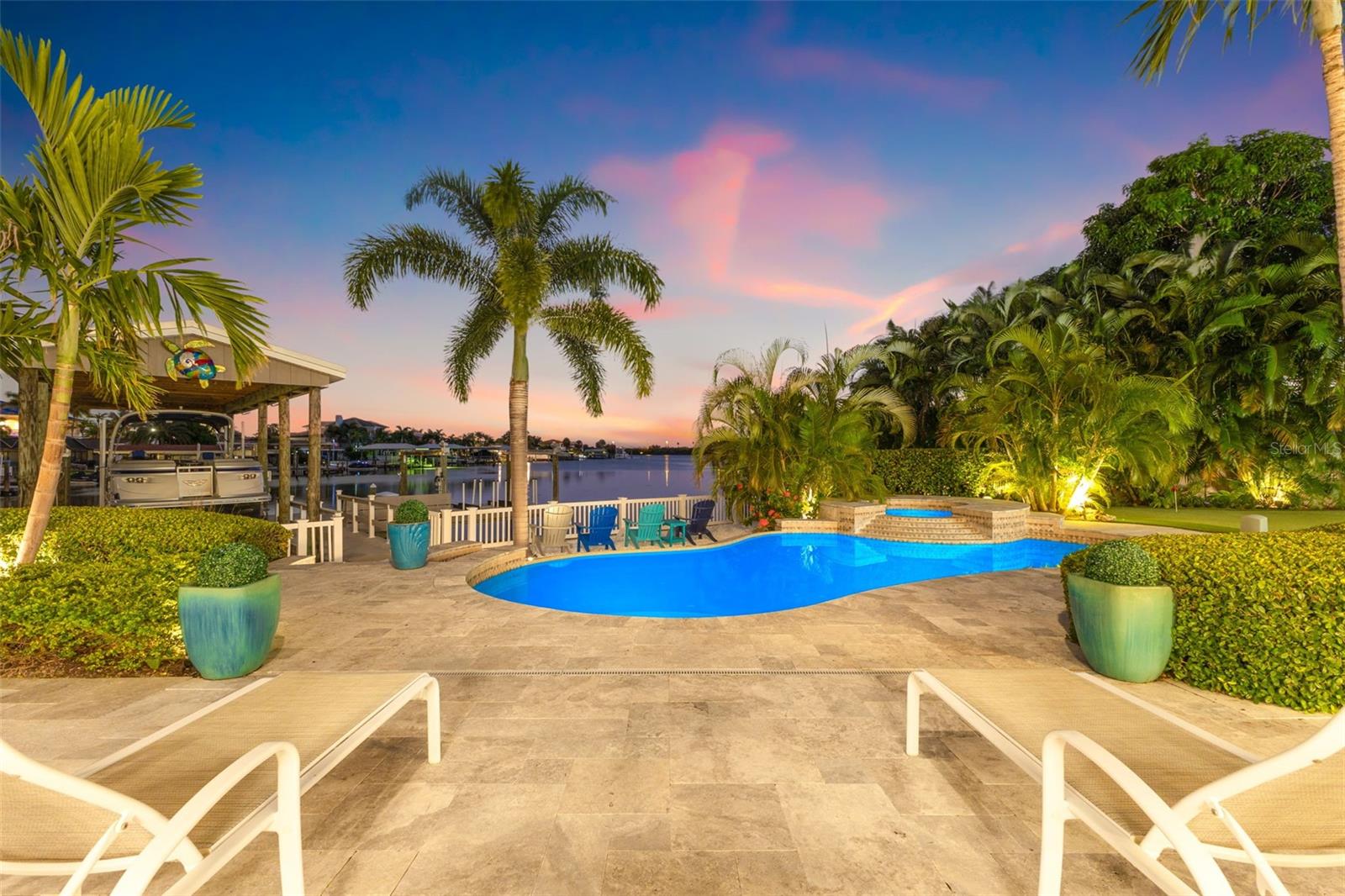 Image 33 of 40 For 511 Windward Passage