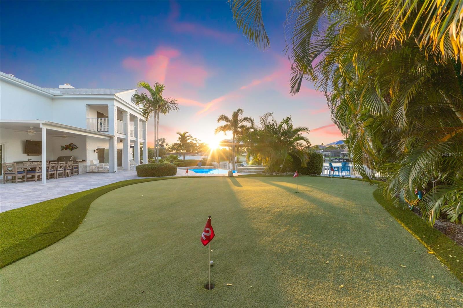 Image 35 of 40 For 511 Windward Passage