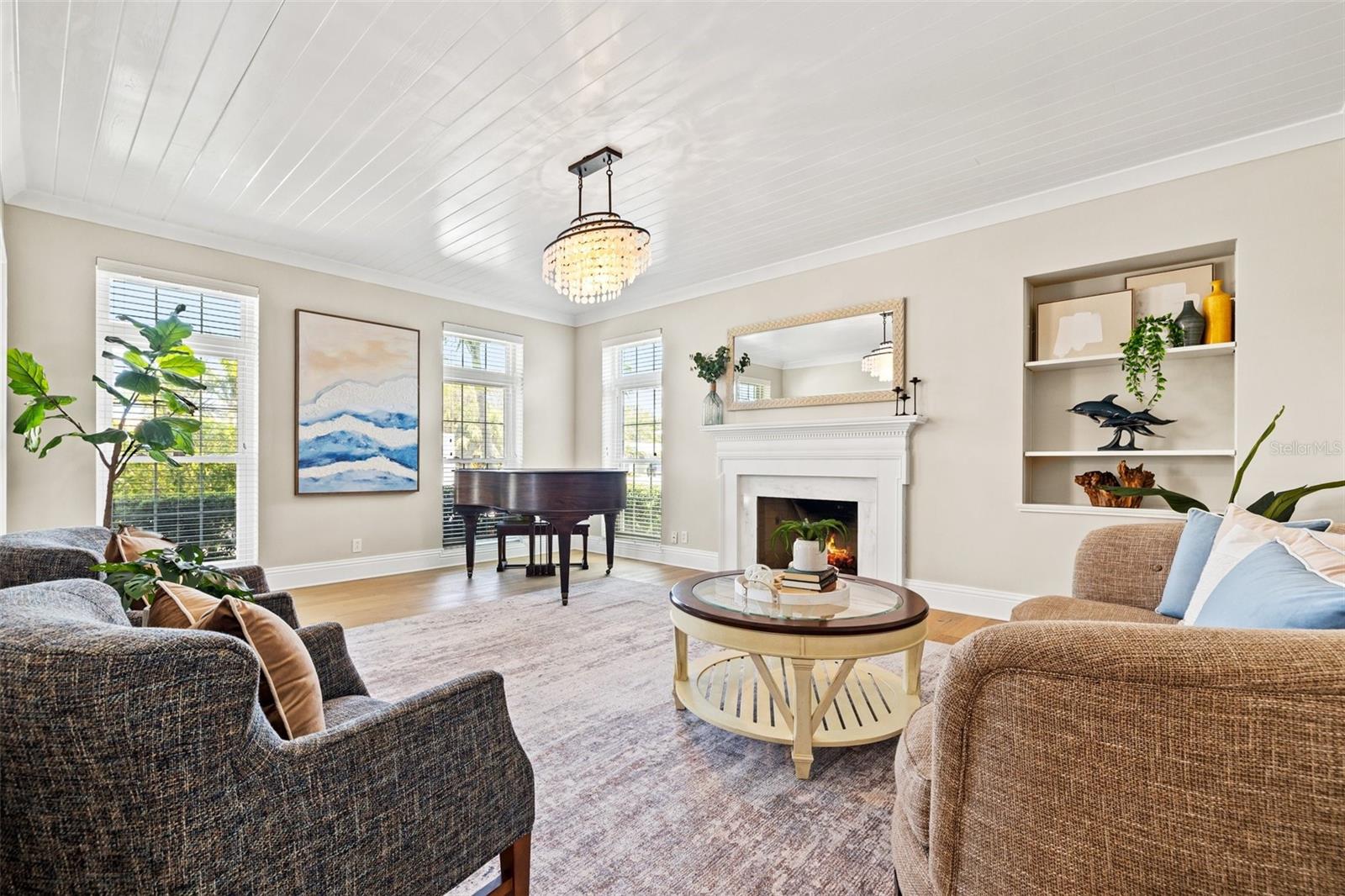 Image 8 of 40 For 511 Windward Passage