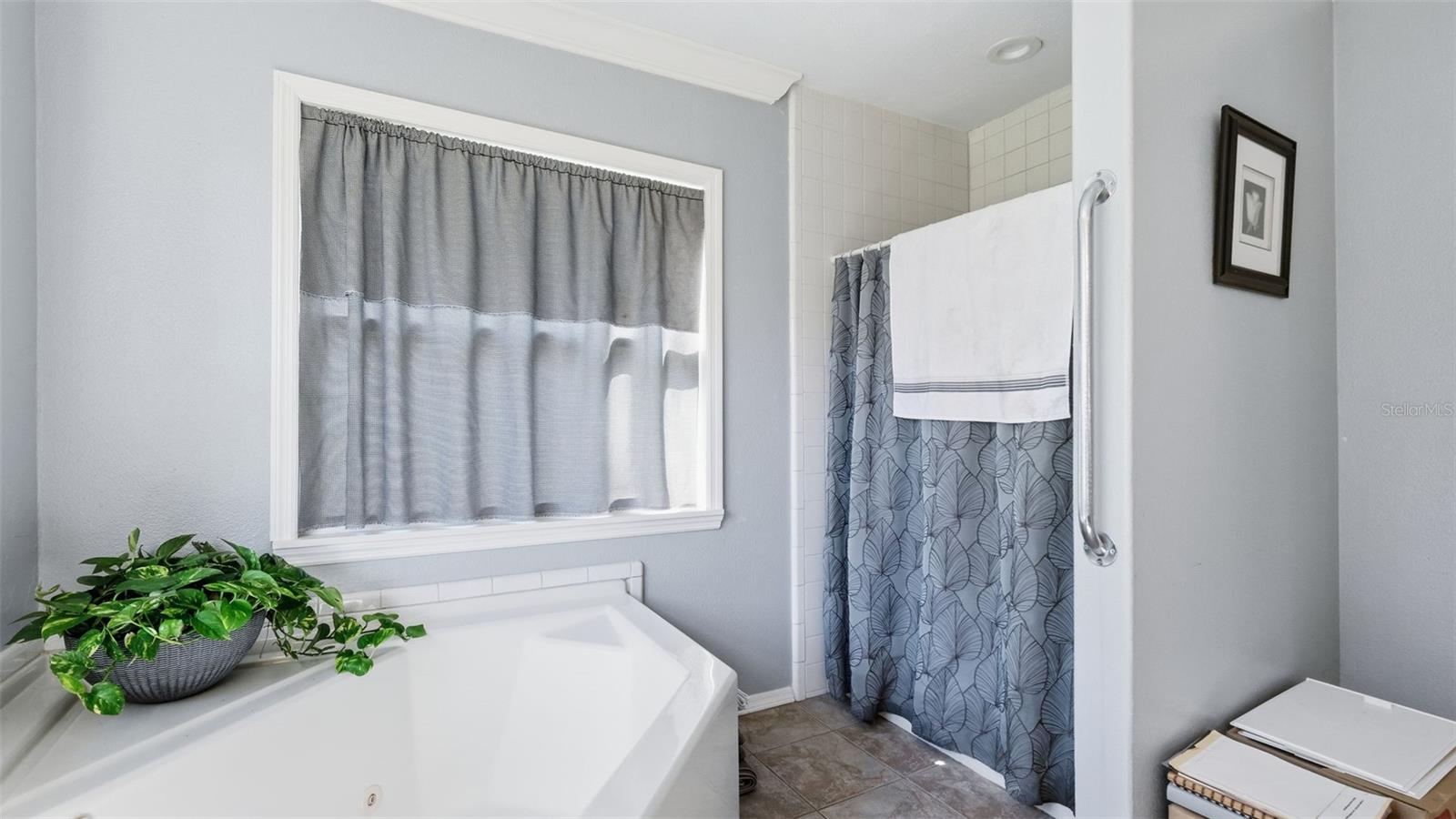 Image 14 of 74 For 10565 Bessemer Street