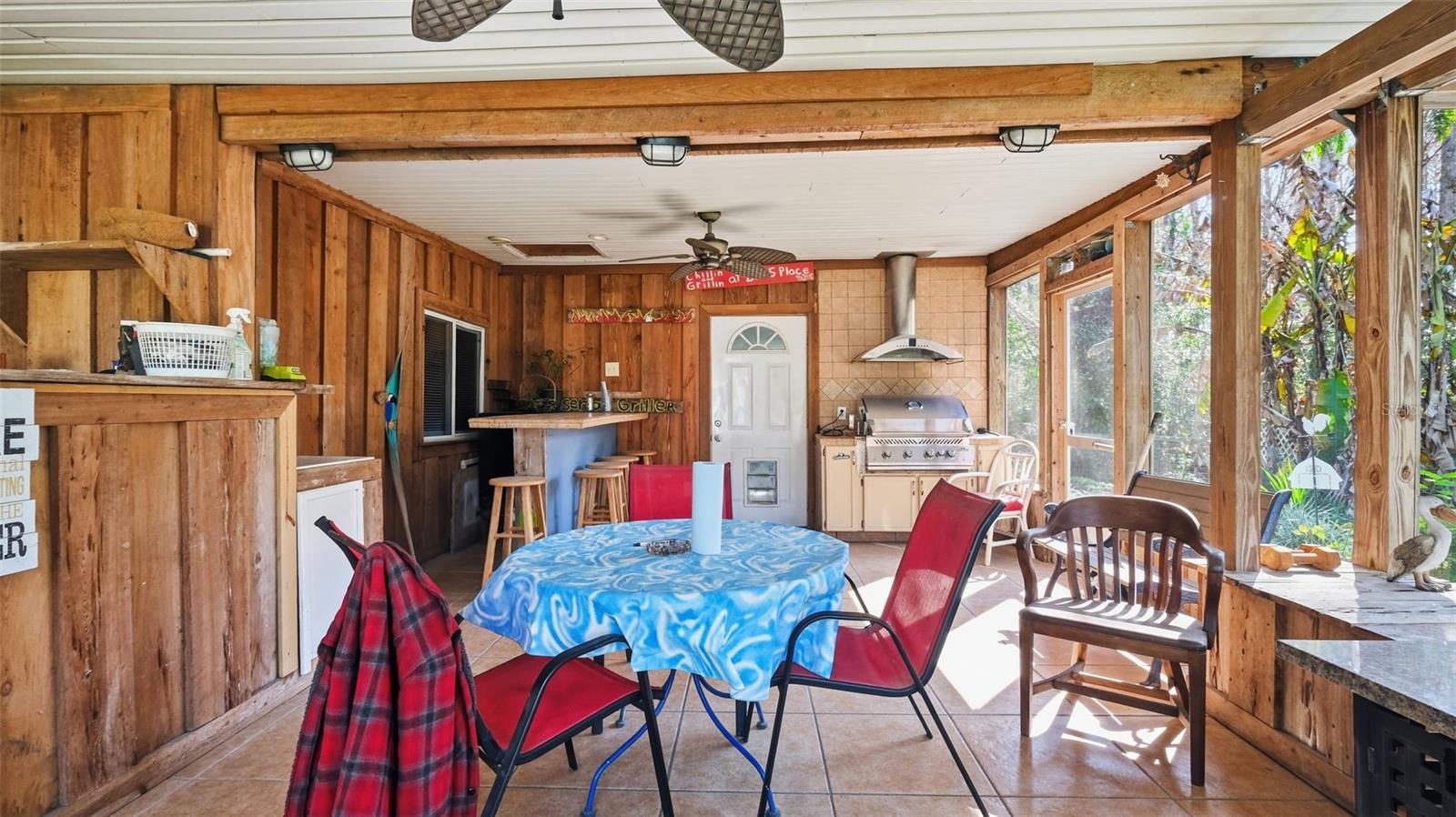 Image 31 of 74 For 10565 Bessemer Street