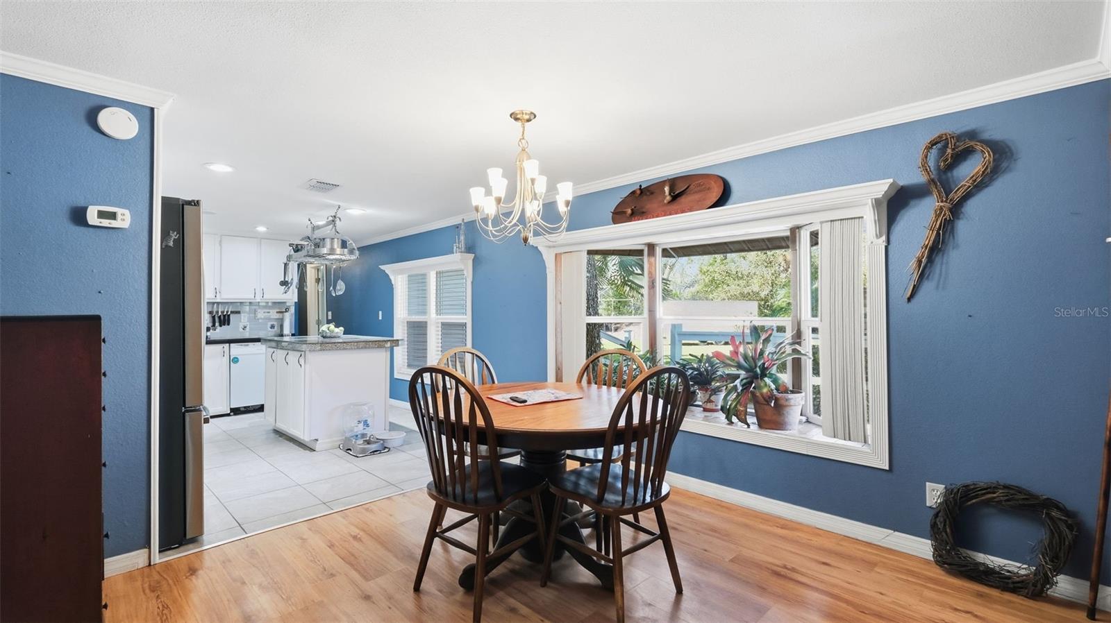 Image 6 of 74 For 10565 Bessemer Street