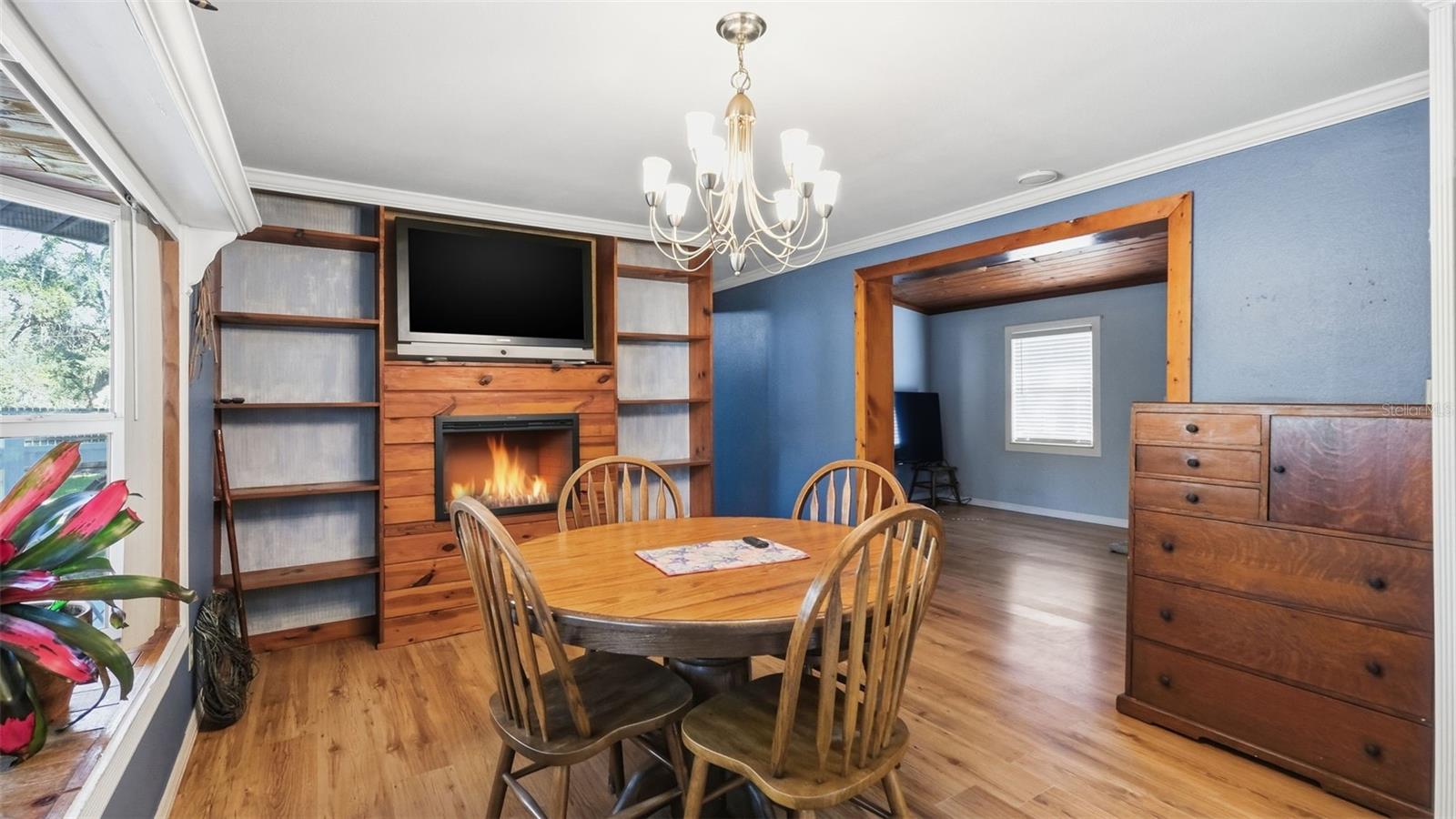 Image 8 of 74 For 10565 Bessemer Street