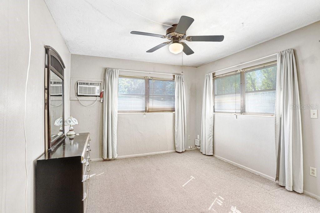 Image 12 of 41 For 4434 19th Street Circle W A&b