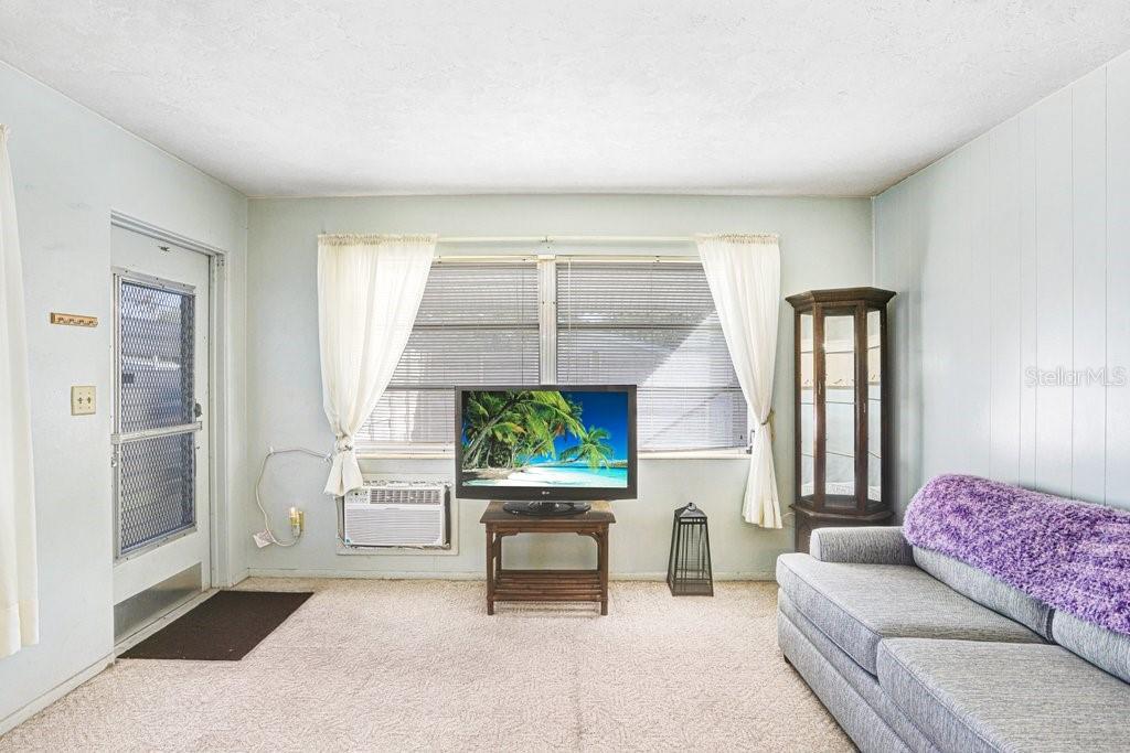 Image 9 of 41 For 4434 19th Street Circle W A&b