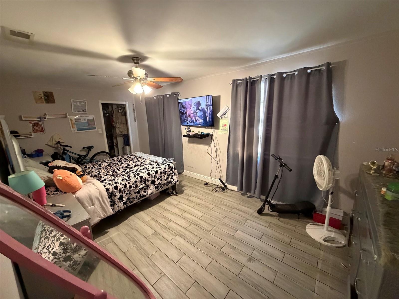 Image 17 of 31 For 4710 80th Street N