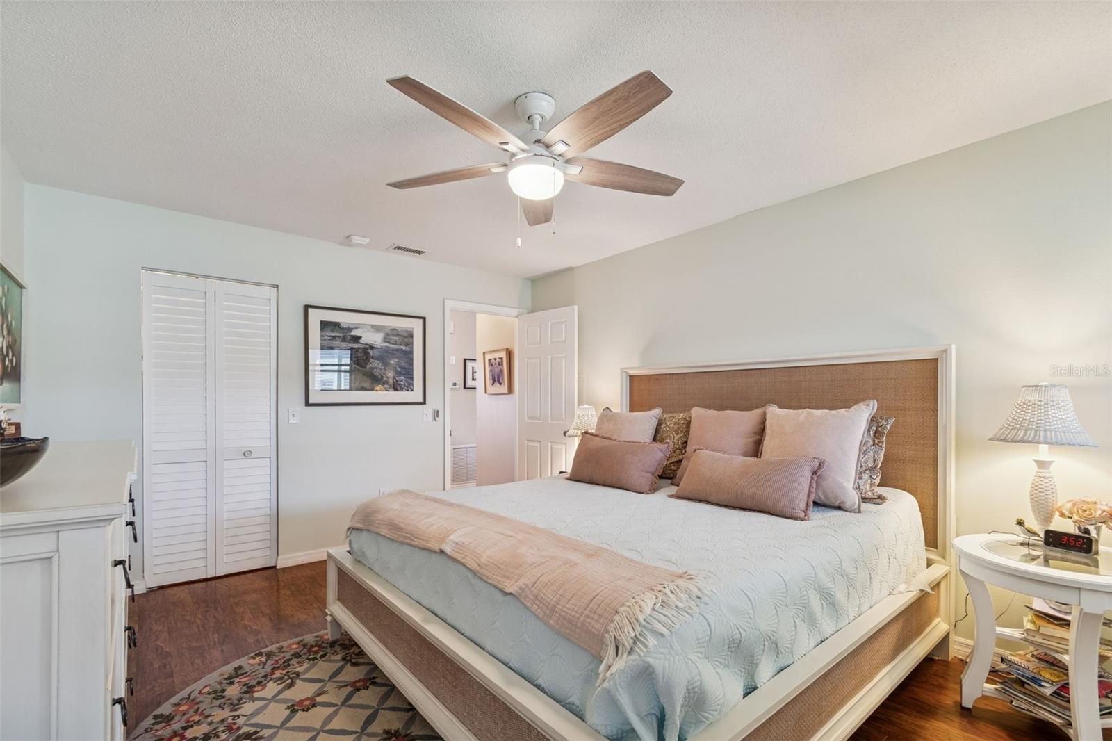 Image 31 of 54 For 5840 30th Avenue S 314