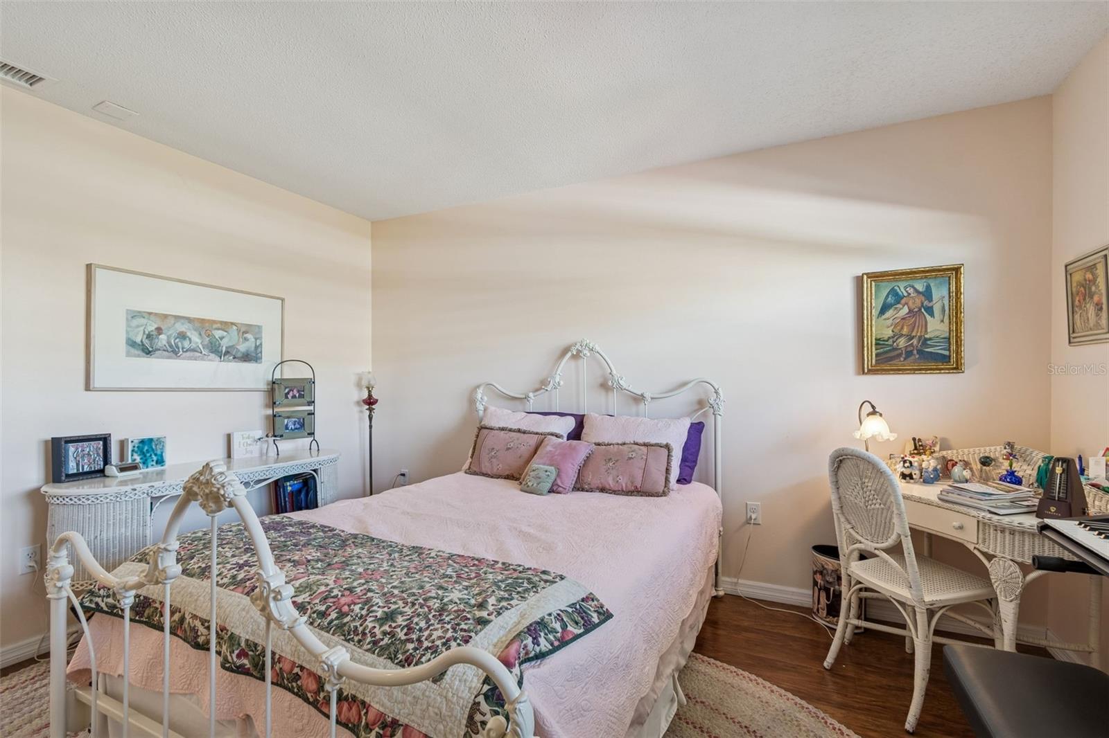 Image 38 of 54 For 5840 30th Avenue S 314