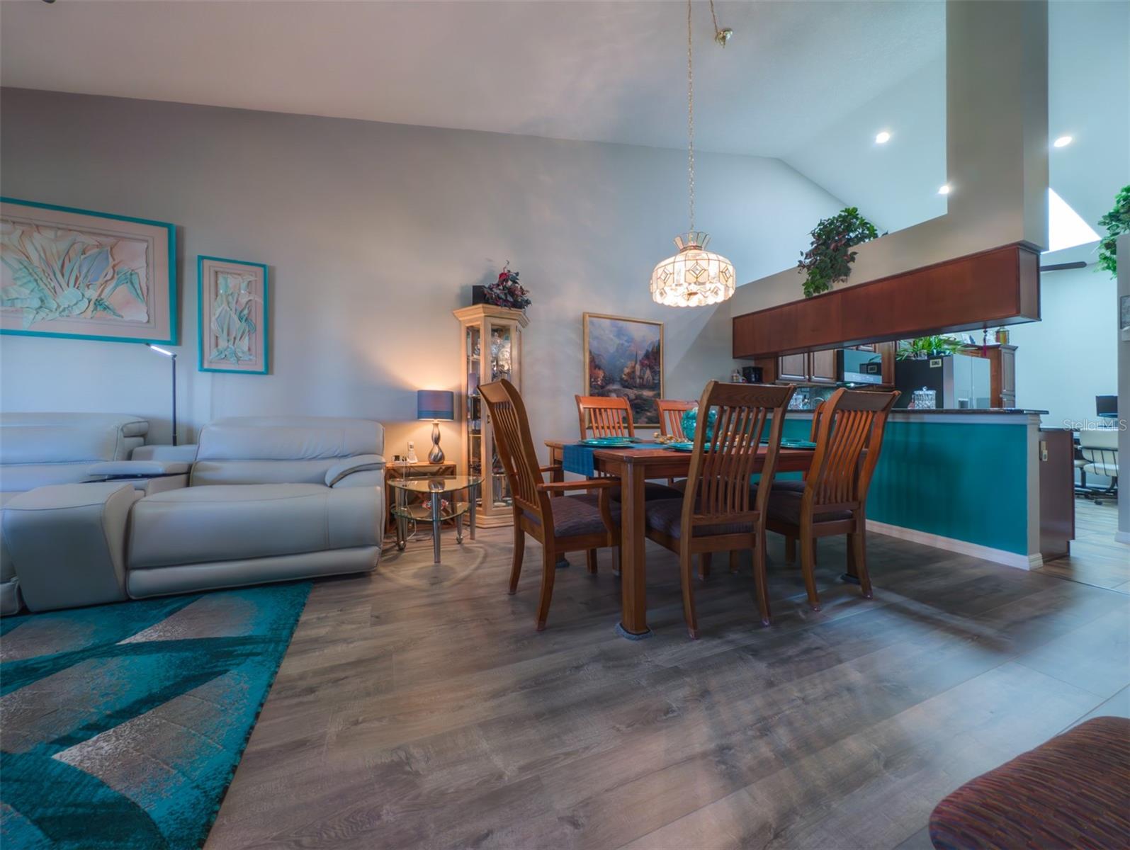 Image 14 of 66 For 39650 Us Hwy 19 N