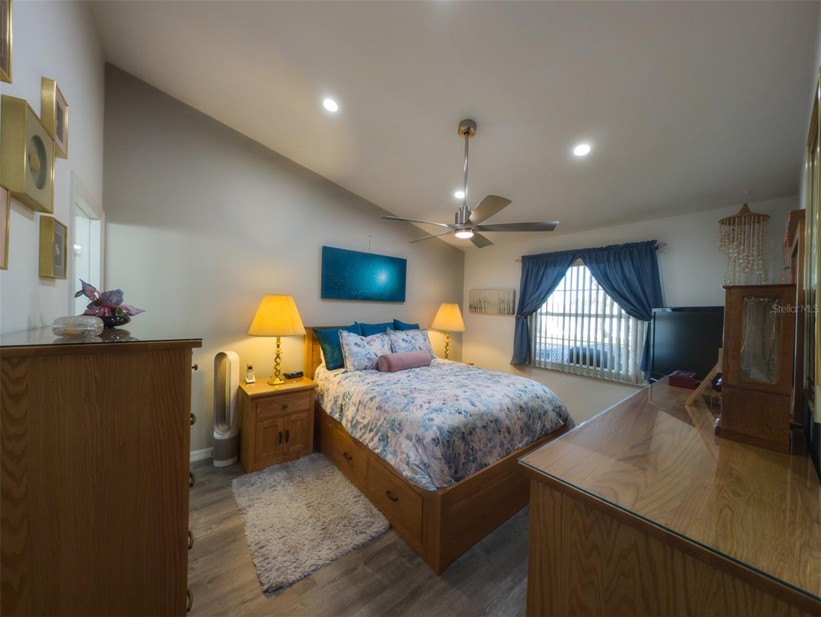 Image 19 of 66 For 39650 Us Hwy 19 N