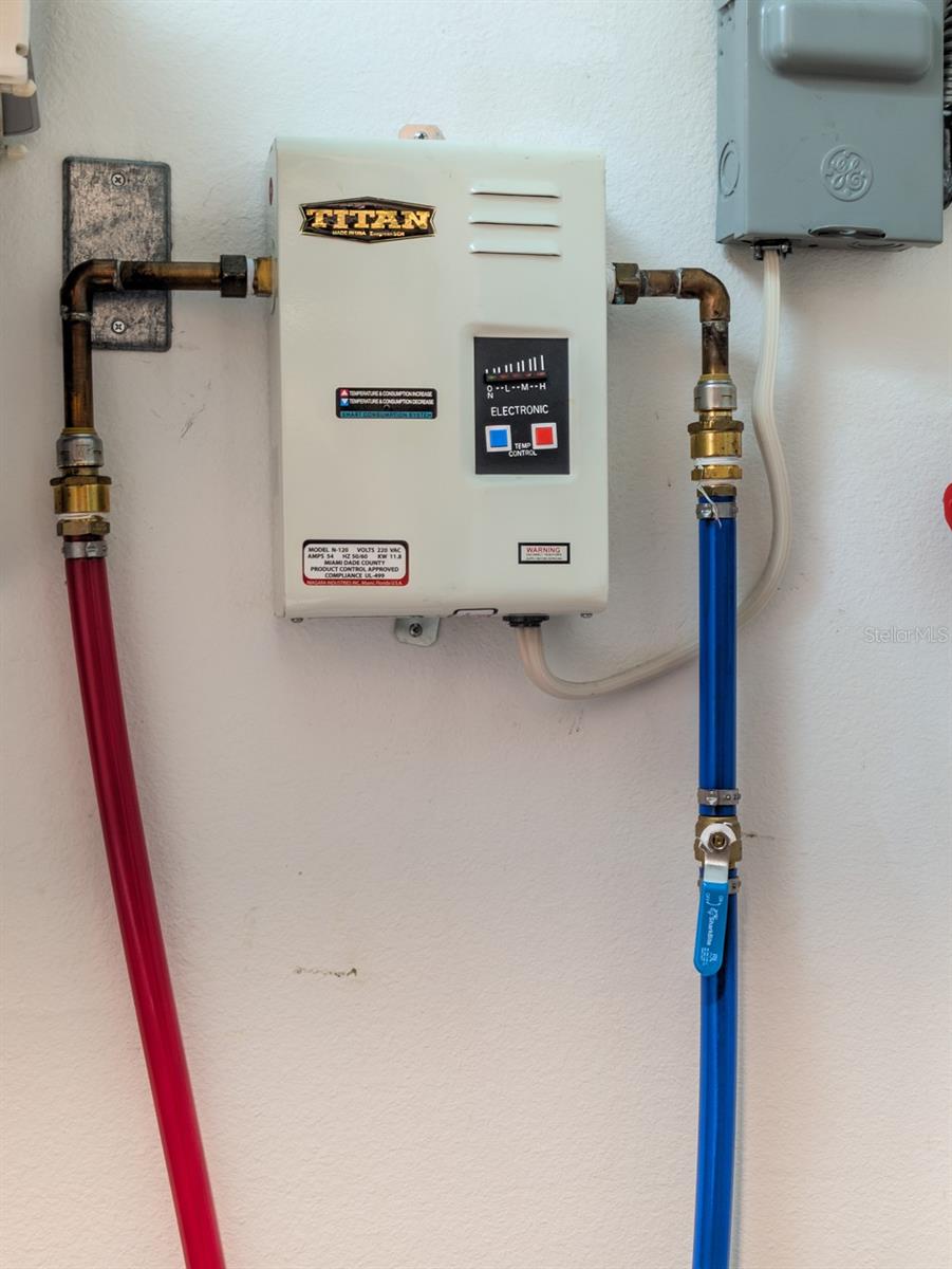 Image 32 of 66 For 39650 Us Hwy 19 N