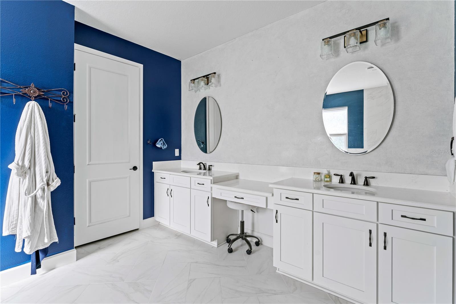 Image 32 of 93 For 2368 High Tides Way