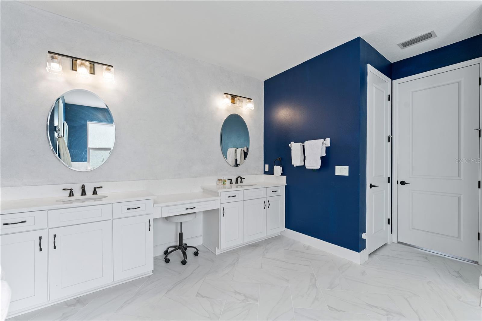 Image 34 of 93 For 2368 High Tides Way