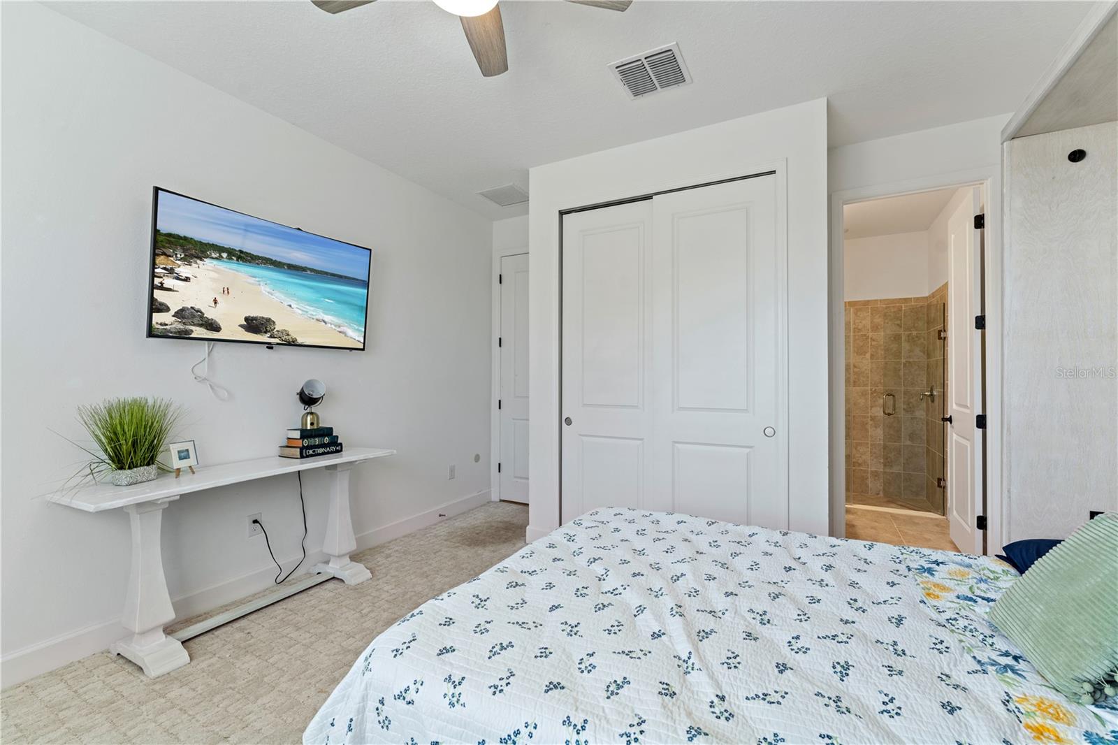 Image 41 of 93 For 2368 High Tides Way