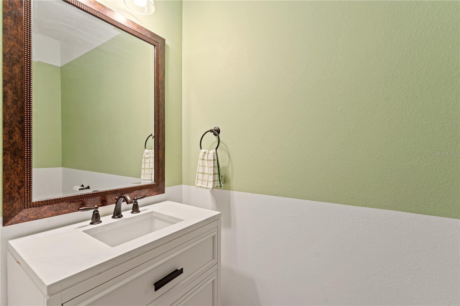 Image 44 of 93 For 2368 High Tides Way