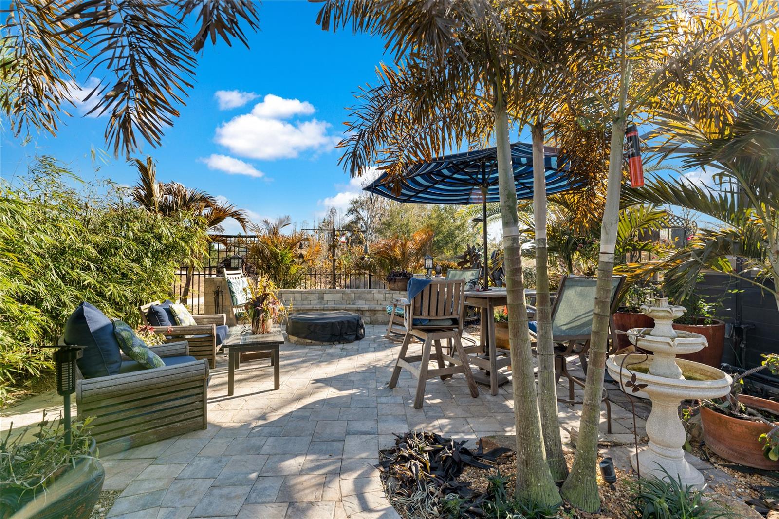 Image 70 of 93 For 2368 High Tides Way