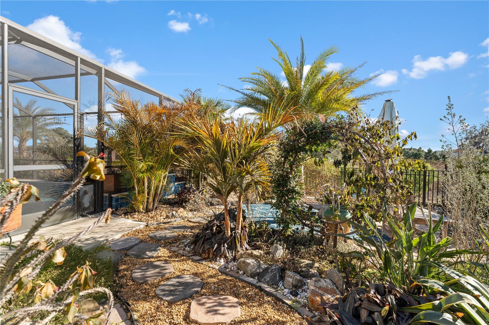 Image 77 of 93 For 2368 High Tides Way