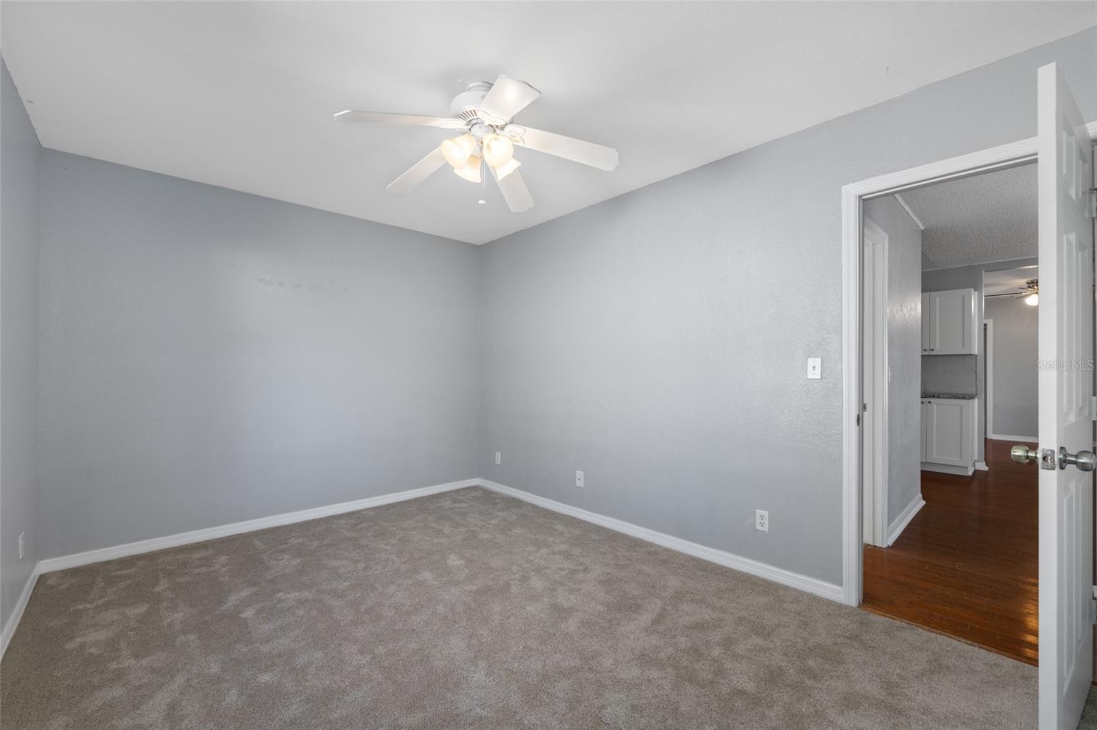 Image 32 of 44 For 218 80th Avenue N