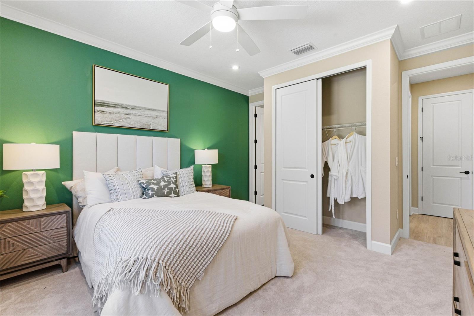 Image 31 of 44 For 33332 Castaway Loop