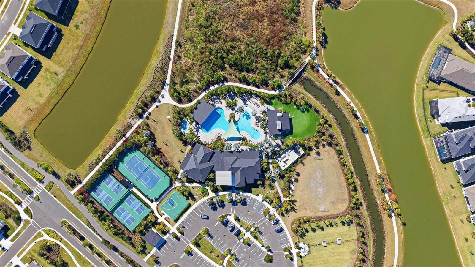 Image 43 of 44 For 33332 Castaway Loop