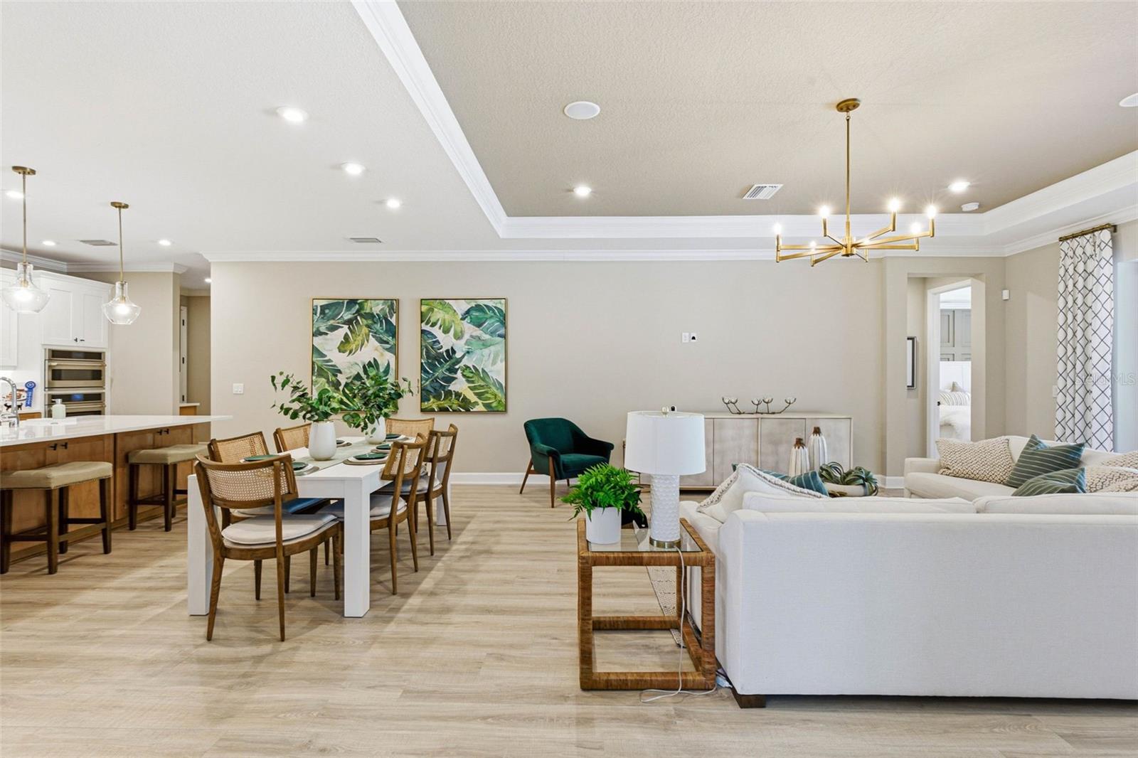 Image 5 of 44 For 33332 Castaway Loop