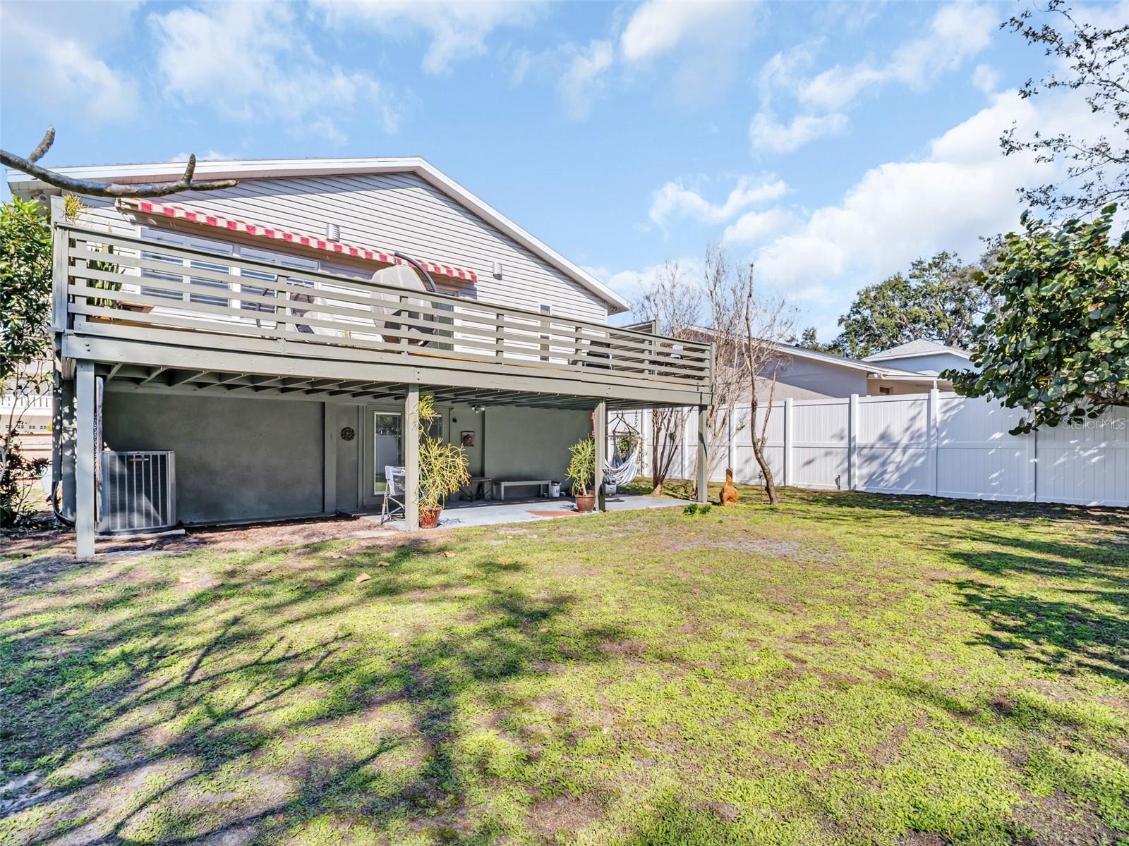 Image 3 of 76 For 1907 Gulf Beach Boulevard