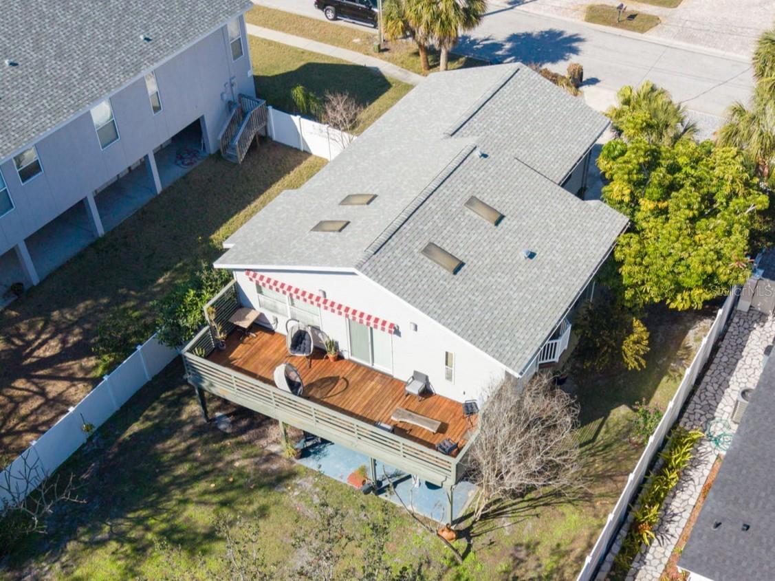 Image 4 of 76 For 1907 Gulf Beach Boulevard