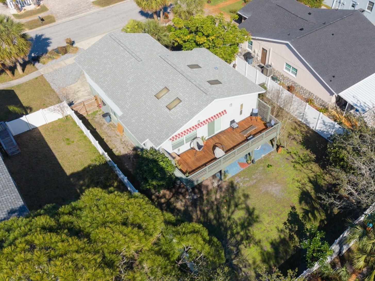 Image 57 of 76 For 1907 Gulf Beach Boulevard