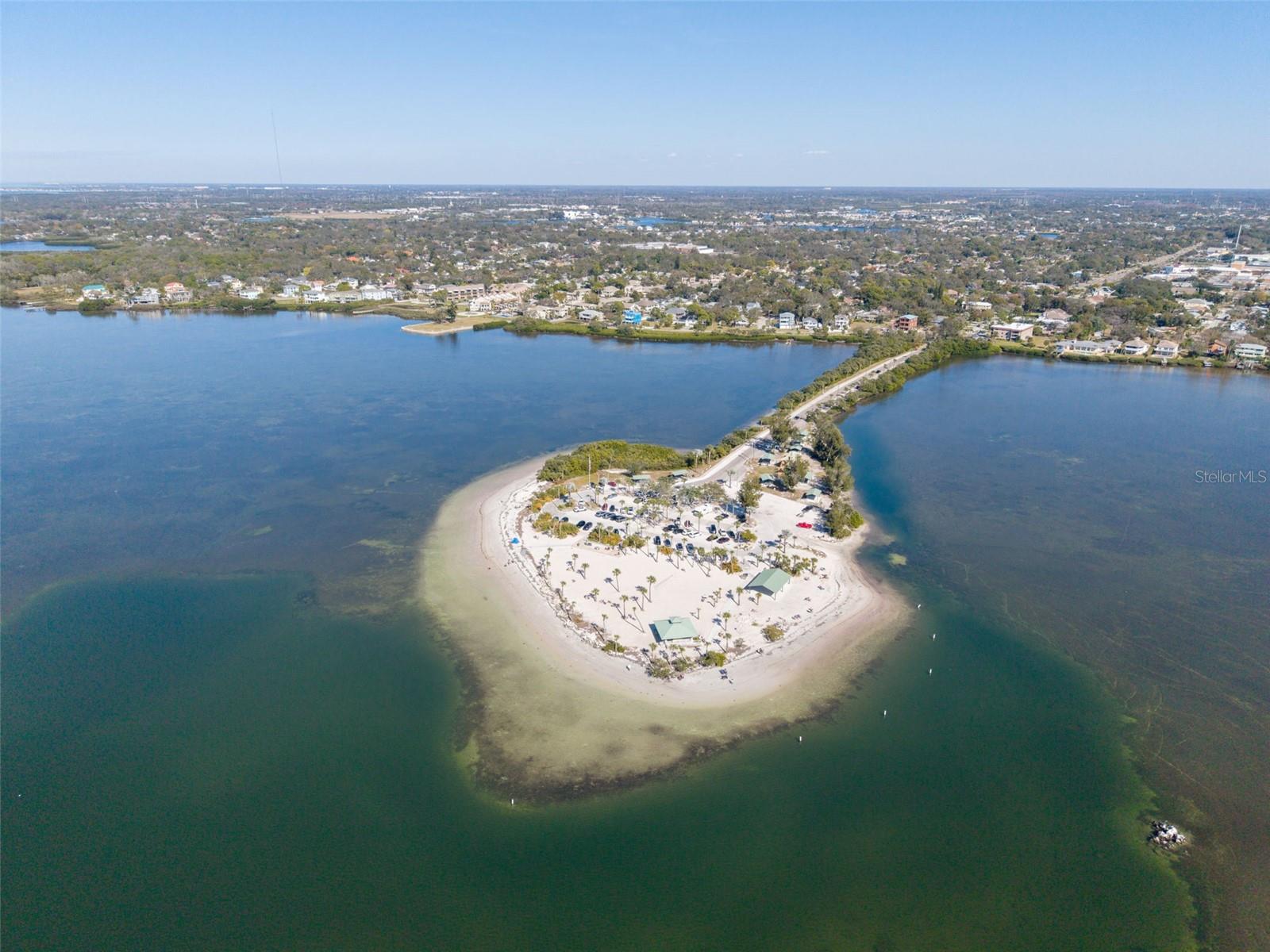 Image 69 of 76 For 1907 Gulf Beach Boulevard