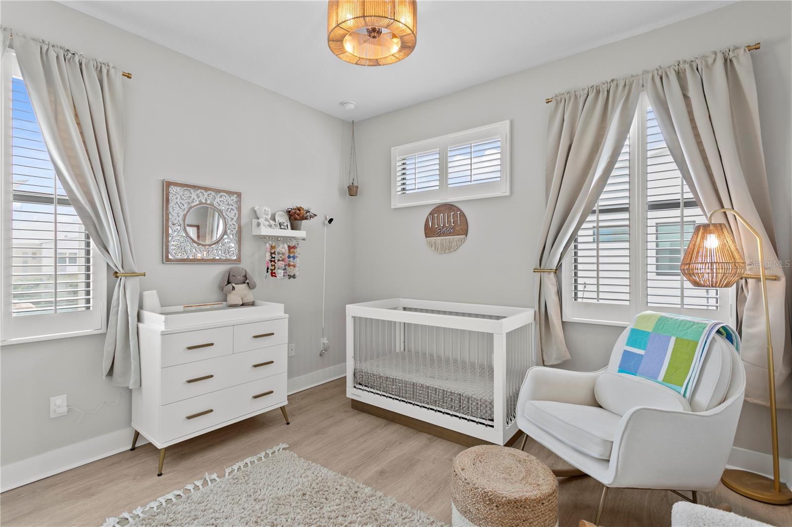 Image 22 of 38 For 2560 12th Terrace N