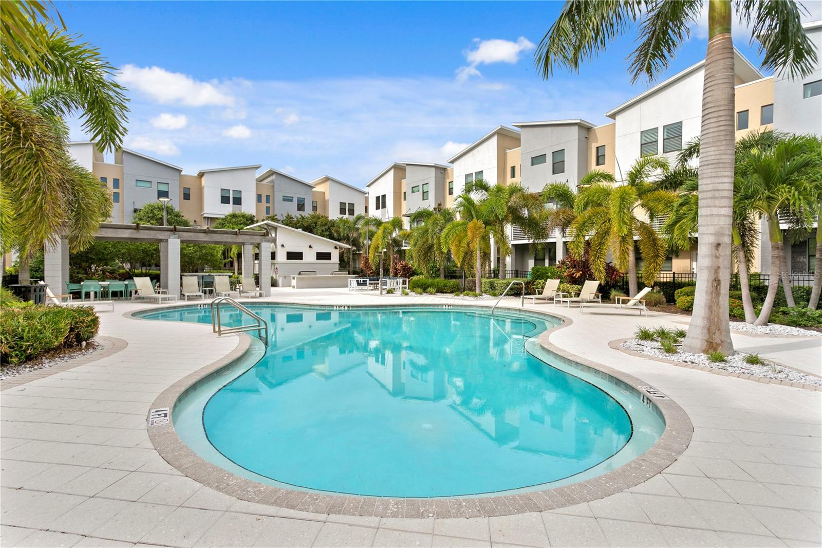 Image 35 of 38 For 2560 12th Terrace N