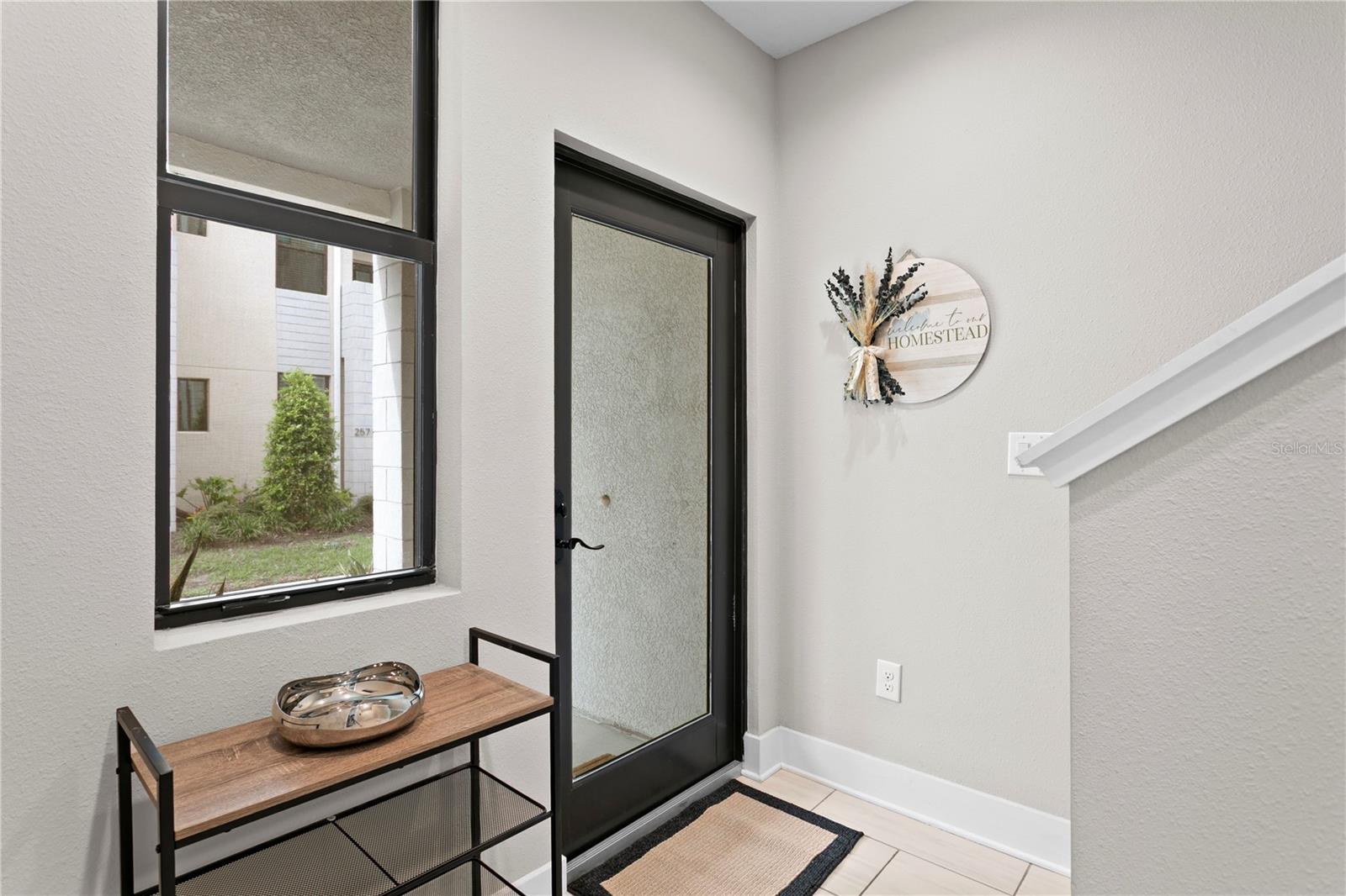 Image 5 of 38 For 2560 12th Terrace N