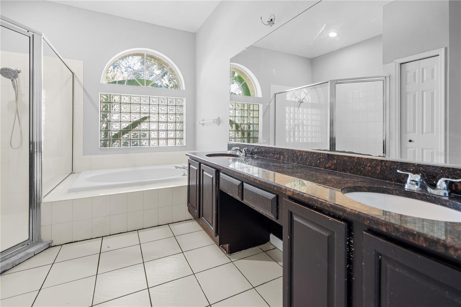 Listing photo id 24 for 3616 Cypress Meadows Road