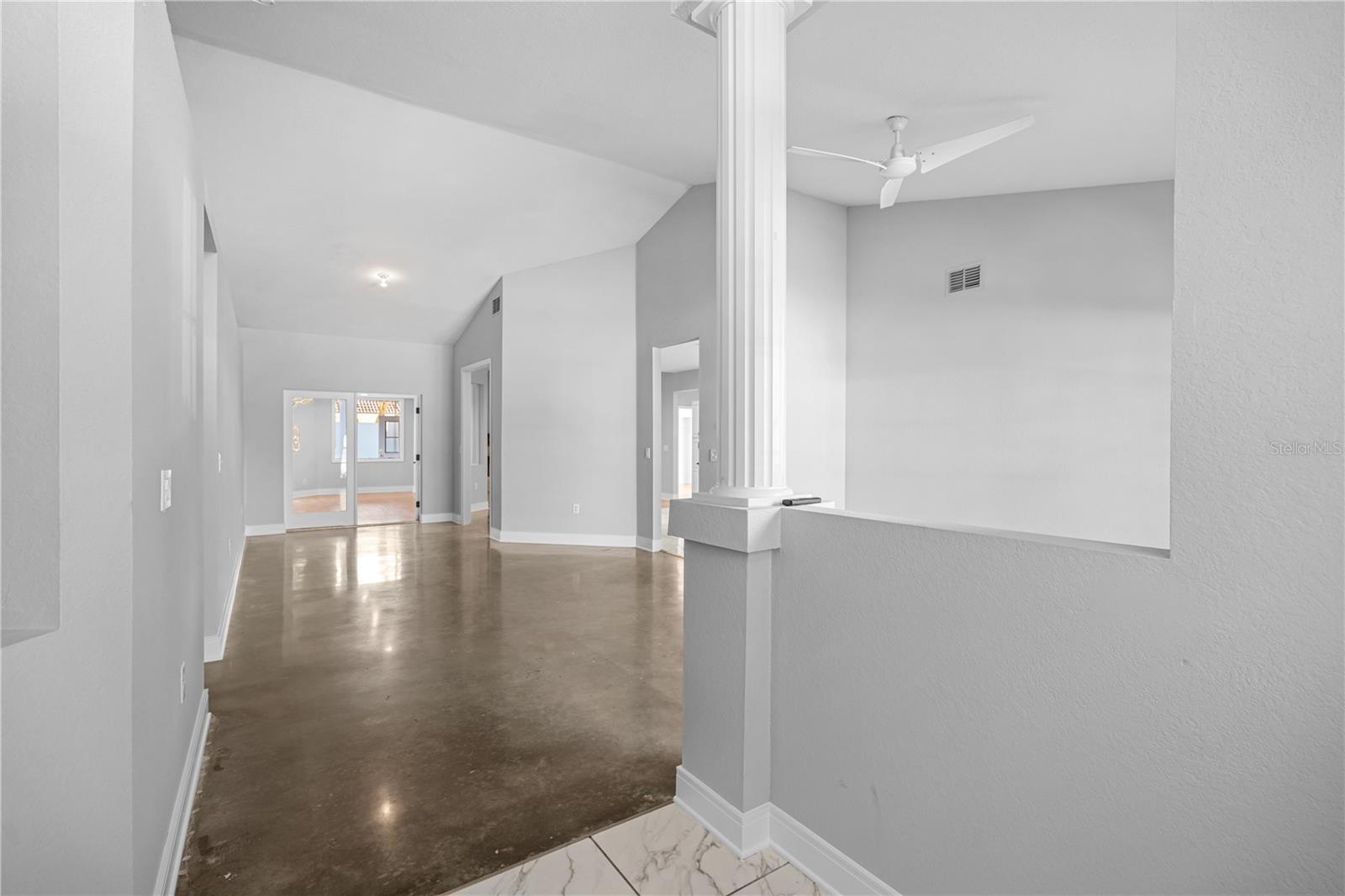 Listing photo id 2 for 3616 Cypress Meadows Road