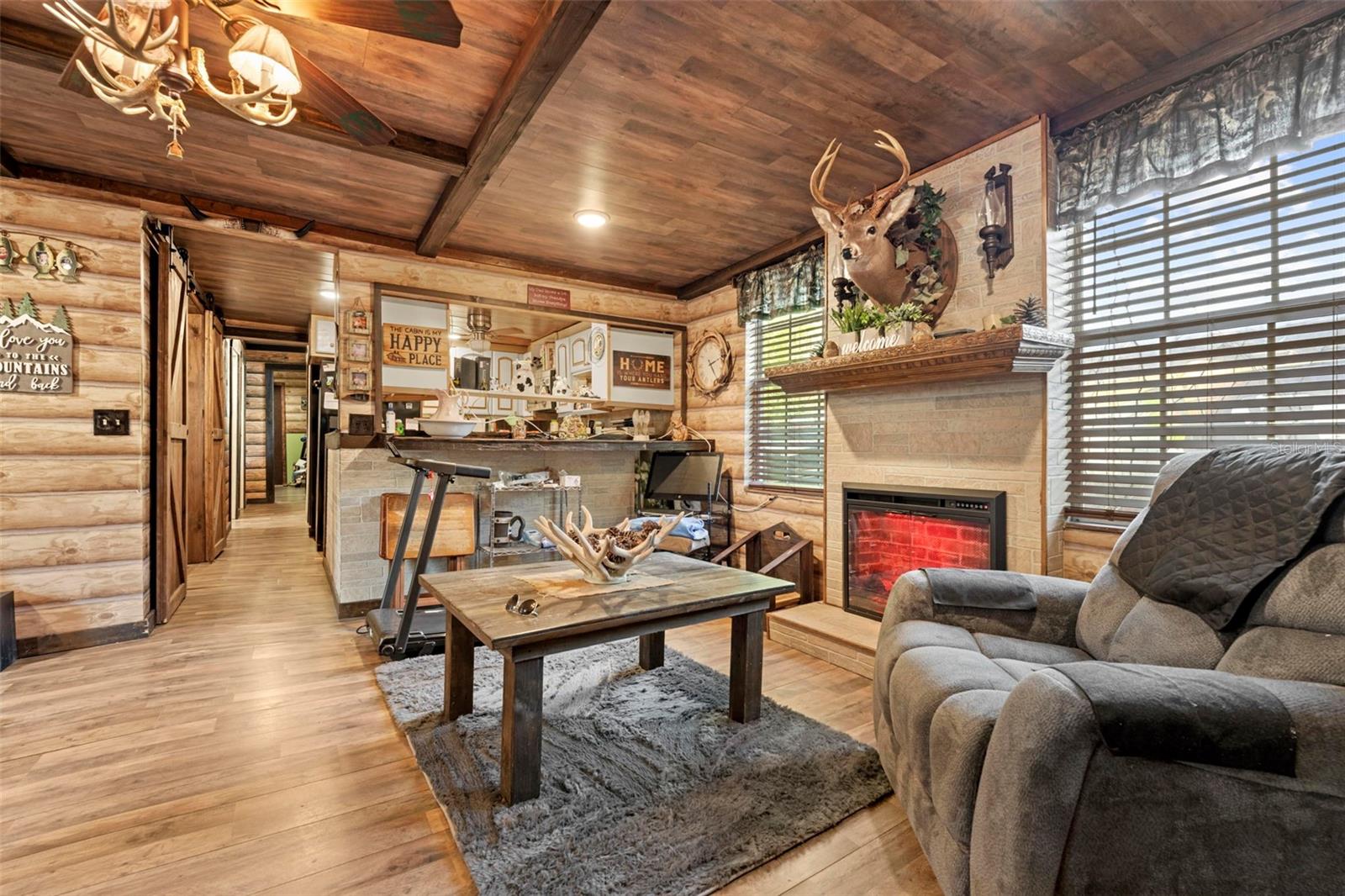 Image 11 of 36 For 5631 Montana Avenue