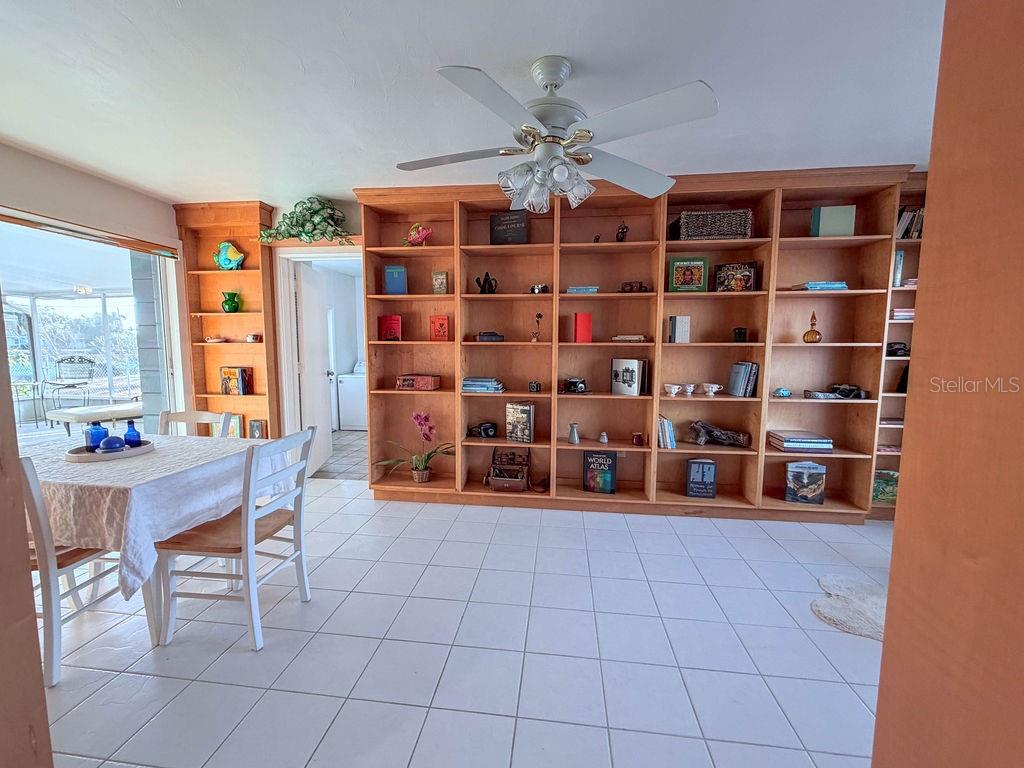 Image 15 of 46 For 5952 52nd Avenue N