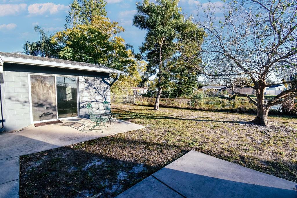 Image 42 of 46 For 5952 52nd Avenue N