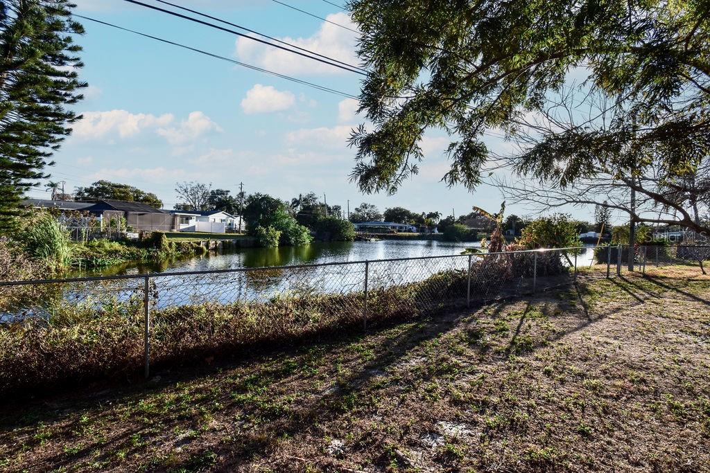 Image 43 of 46 For 5952 52nd Avenue N