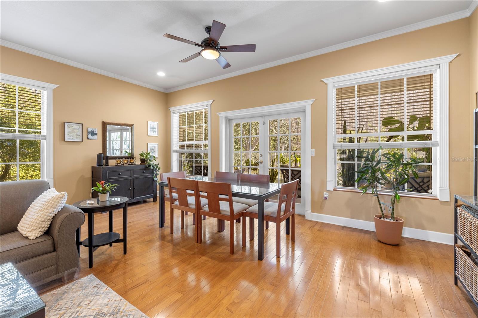 Image 15 of 51 For 11951 Sheldon Road