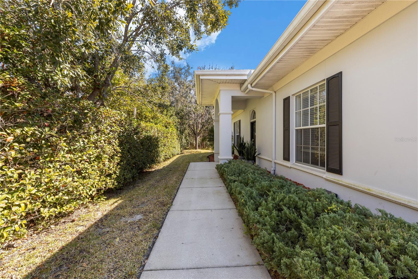 Image 6 of 51 For 11951 Sheldon Road